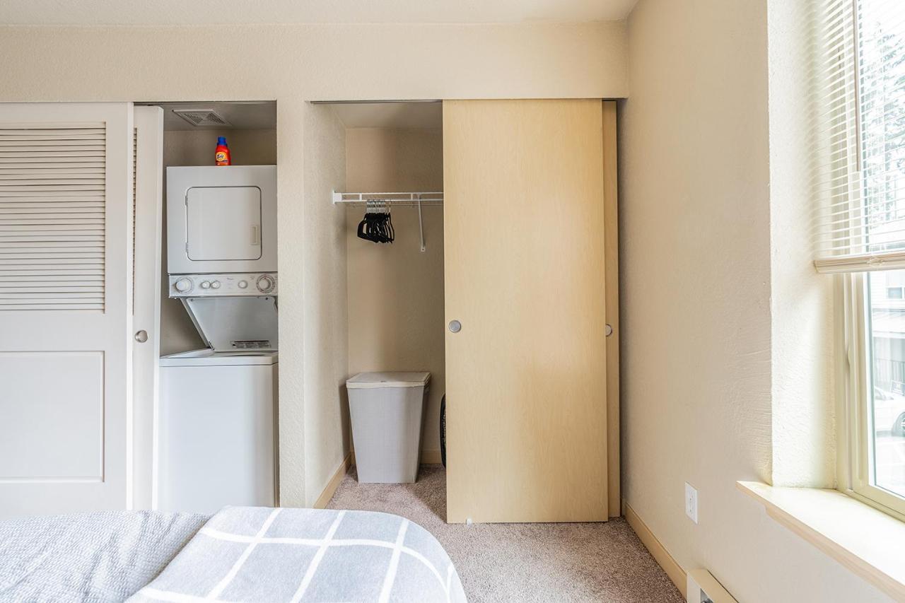 Beautiful And Cozy One Bedroom Apartment -Wifi, Bbq, Patio, Dog Park, Close To Greenlake And Northgate 시애틀 외부 사진